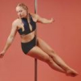 Elisabeth Henkel--- Poledance Trainerin